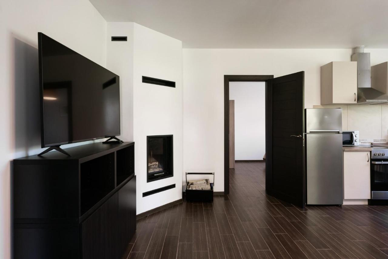 3 Apartment Between Two Lakes VNO Esterno foto